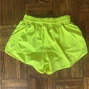 lululemon highlighter Yellow hotty hot Shorts